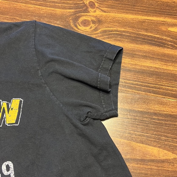 HEE HAW ATHLETICS GRAPHIC TEE YELLOW BLACK SIZE SMALL - Picture 5 of 5